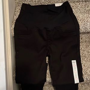 Uniqlo Maternity Skinny Jeans